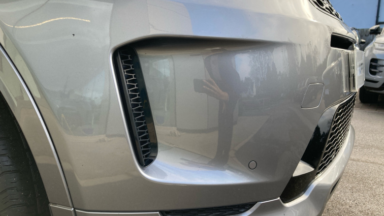 Land Rover Discovery Sport 2.0 D240 R-Dynamic HSE 5dr Auto Diesel Station Wagon